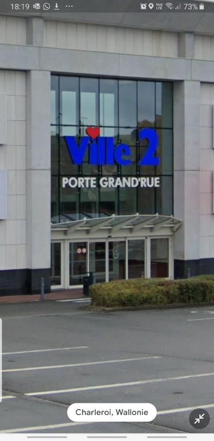 Ferienwohnung Le Petit Luxembourg Montignies-sur-Sambre Exterior foto